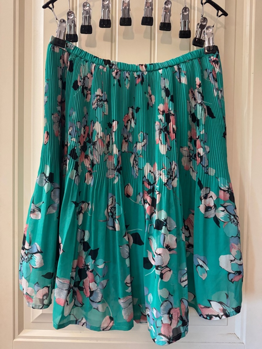 Elle Green Floral Pleated Skirt